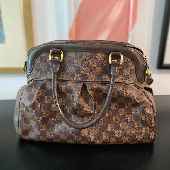 Louis Vuitton Trevi Pm Damier Ebene Leather Shoulder Bag - Picture 5 of 5